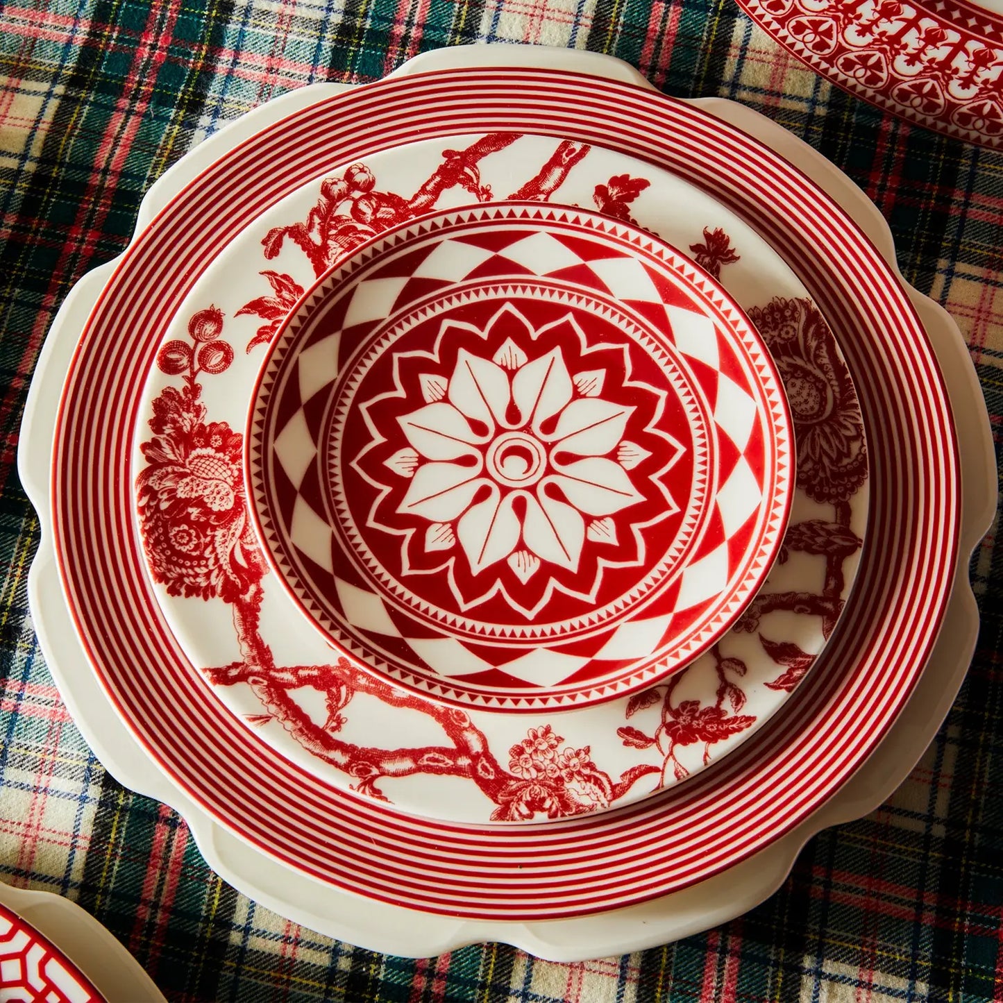 Fez Crimson Canapé Plates Set of 4