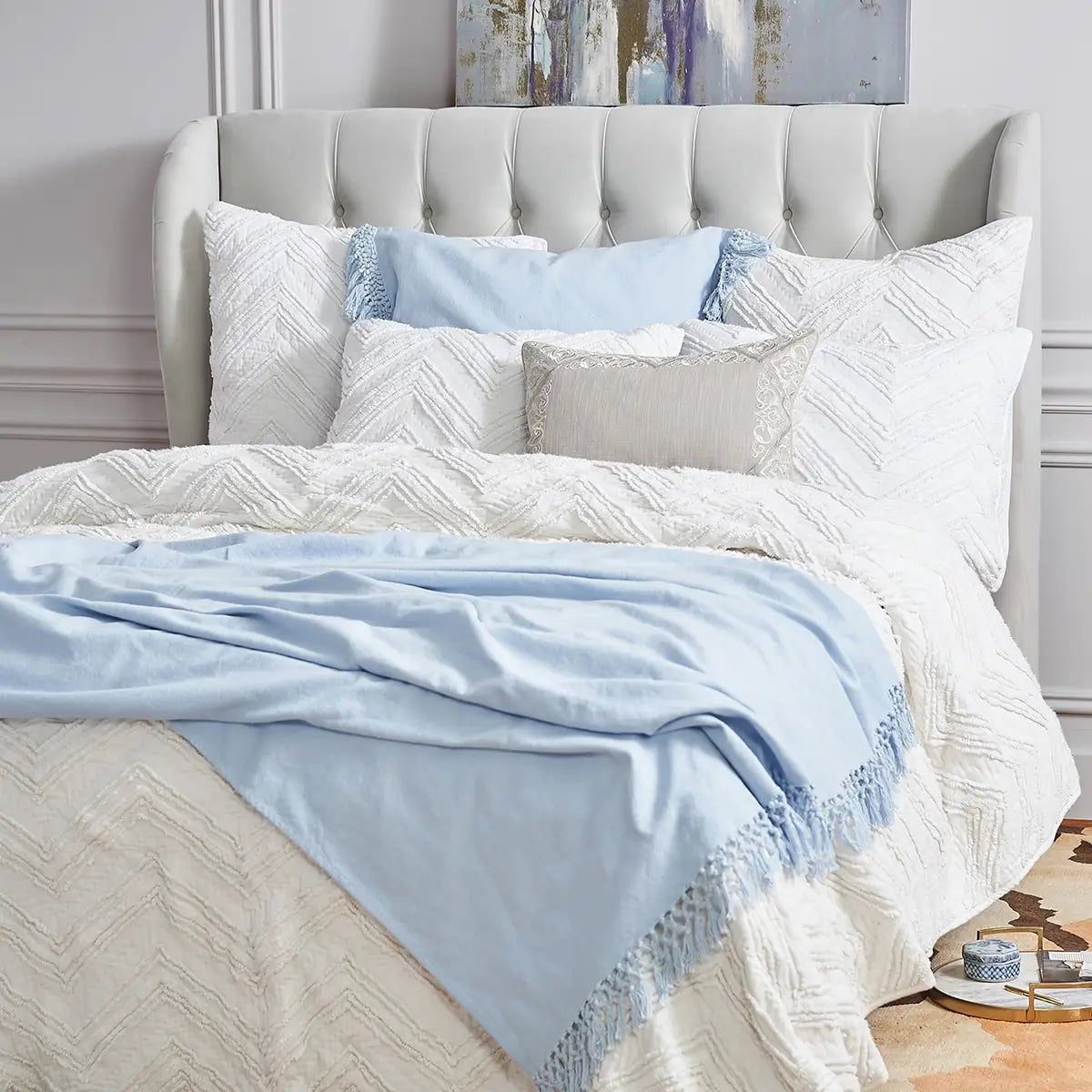 Candlewick Dove White Luxury Quilt