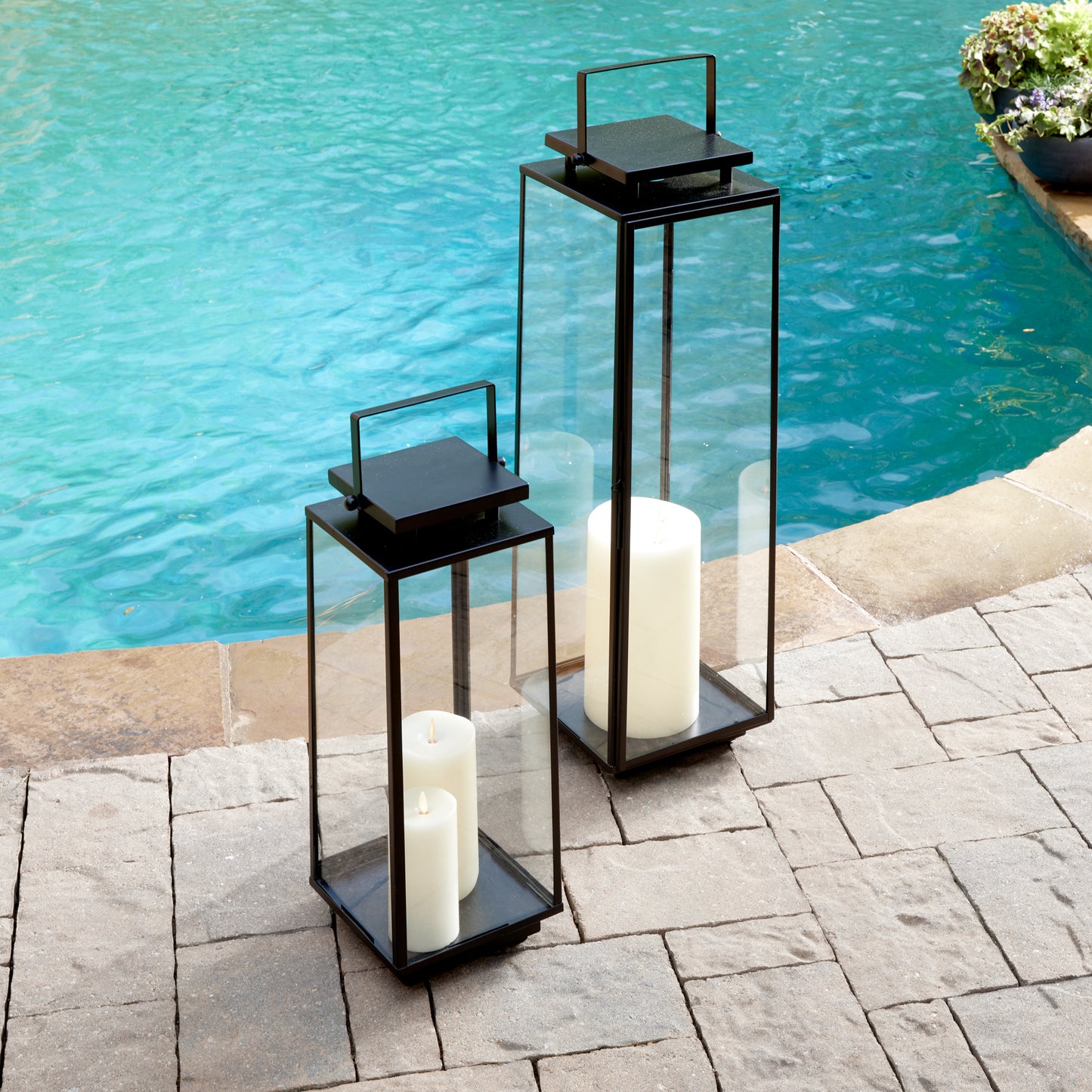 Alden Outdoor Lantern Small